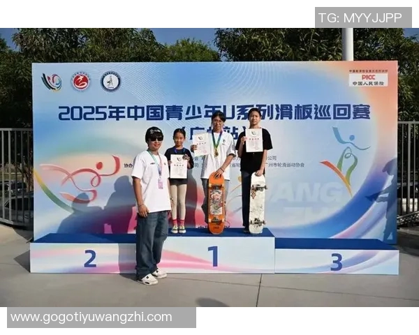 世界杯新闻广州滑板队的节奏与文化碰撞探索滑板运动的新风潮 世界杯新闻广州滑板队的节奏与文化碰撞探索滑板运动的新风潮