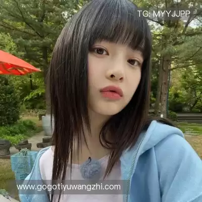 严颜含